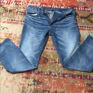 American Eagle Slim Straight  38 med wash